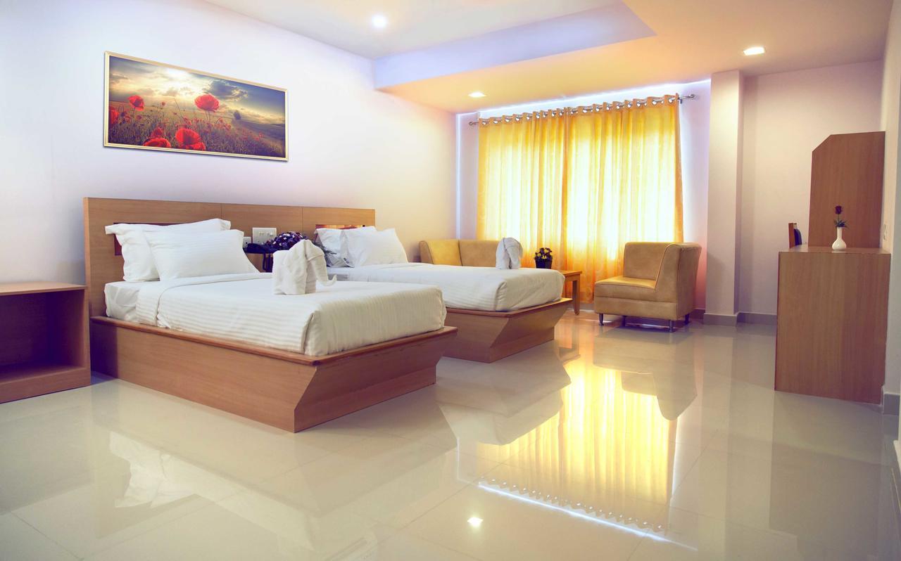Hotel Rainbow Suites Kannur Exterior foto